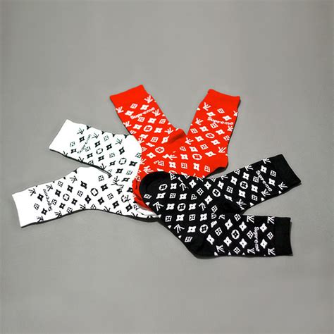 louis vuitton men's socks.